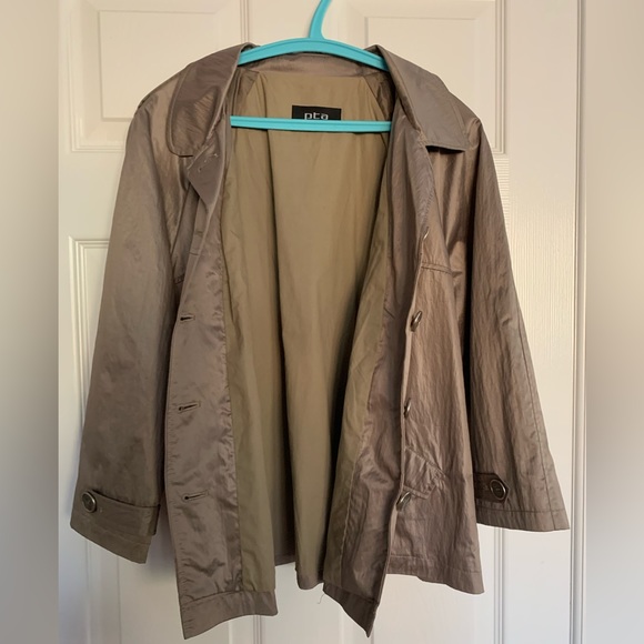 PTA Swing Trench Jacket: Mushroom Color Button Closure  Pockets 3/4 Sleeve 10/12 - Picture 7 of 8